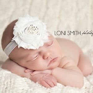 Charming White Floral Baby Headband